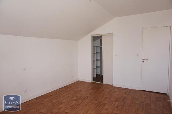Appartement à louer 3 pièces 64.89m²