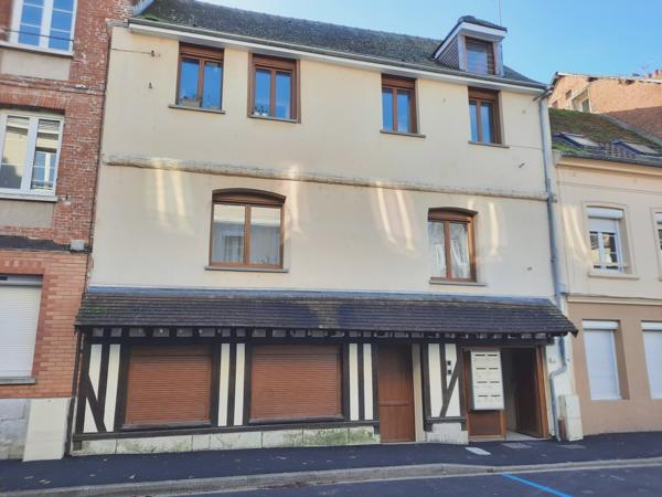 VENTE D'UN IMMEUBLE DE RAPPORT (370 m² - 7 APPARTEMENTS) à LOUVIERS