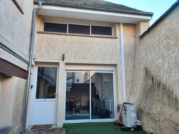 VENTE D'UN IMMEUBLE DE RAPPORT (370 m² - 7 APPARTEMENTS) à LOUVIERS