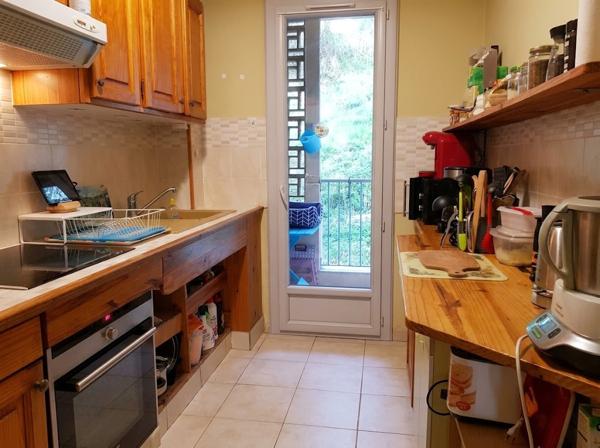 Appartement
         3 pièces
        - 64 m² 180 000 € *