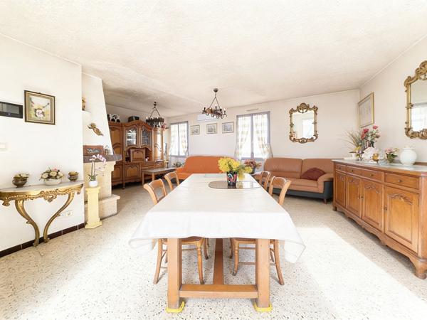 Maison à retaper avec charme et potentiel à Cagnes-sur-Mer - Sainte-Colombe