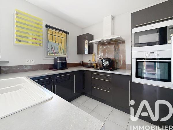 Maison à vendre 4 pièces 90 m² Sallèles-d'Aude