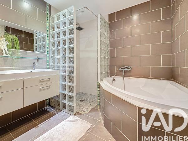 Maison à vendre 4 pièces 90 m² Sallèles-d'Aude