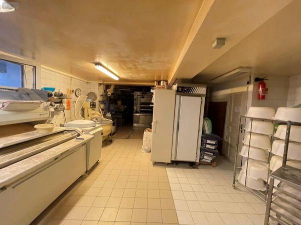 Achat - Fonds et/ou murs commerciaux | Local mixte (Professionnel/Habitation) Eu 76260 240 m 2 432 m 2