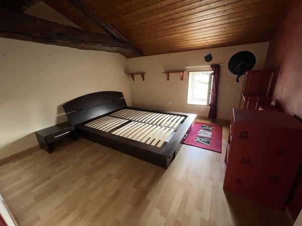 Louzy (79100) REF 95420 Proche Thouars Belle Fermette de 131 m2 sur terrain de 1210 m2