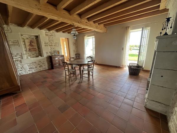 Louzy (79100) REF 95420 Proche Thouars Belle Fermette de 131 m2 sur terrain de 1210 m2