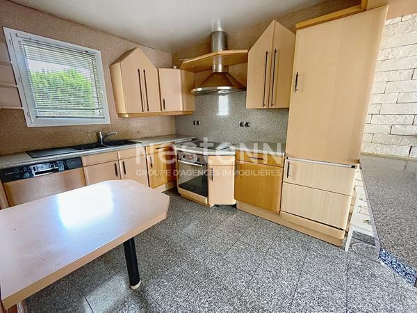 A vendre Maison de 4 pièces de 81 m2 à Plaisir - Quartier de la Bretechelle