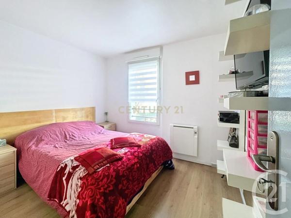 Appartement F3 à vendre  3 pièces - 59,15 m 2   NOISY LE GRAND  - 93