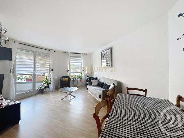 Appartement F3 à vendre  3 pièces - 59,15 m 2   NOISY LE GRAND  - 93