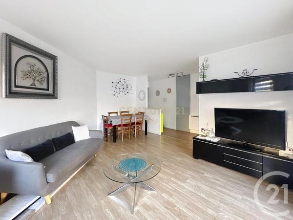 Appartement F3 à vendre  3 pièces - 59,15 m 2   NOISY LE GRAND  - 93
