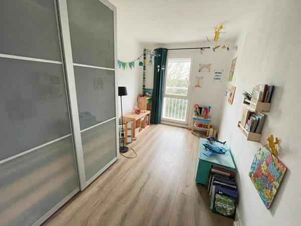 Appartement sans vis-à-vis à vendre 3 pièces FRESNES (94)
