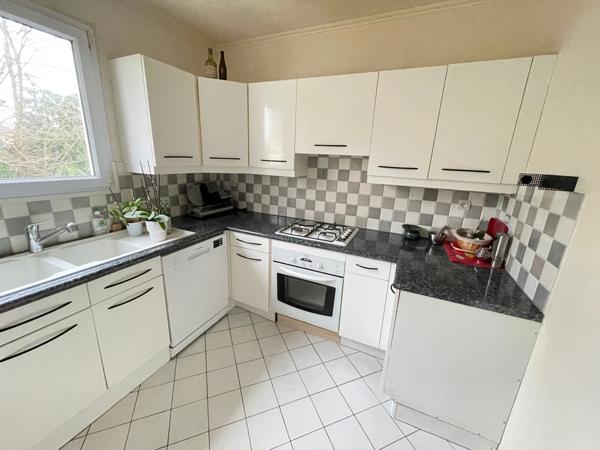 Appartement sans vis-à-vis à vendre 3 pièces FRESNES (94)