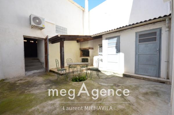 Maison à VILLENEUVE-LES-BEZIERS, 34420 - 14 pièces 247m²