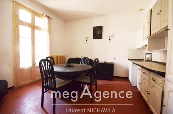 Maison à VILLENEUVE-LES-BEZIERS, 34420 - 14 pièces 247m²