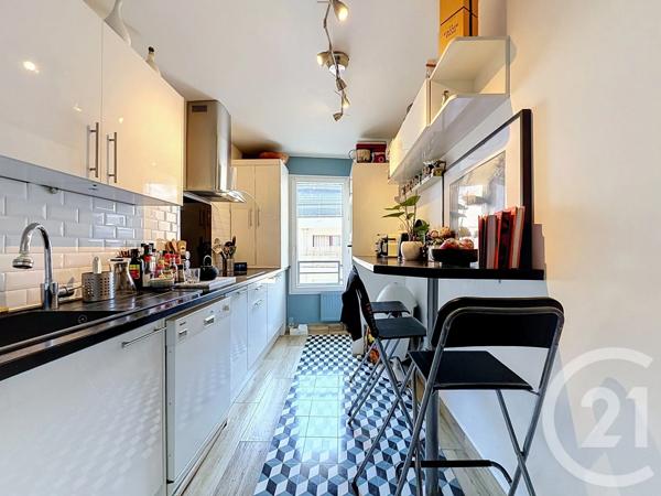 Appartement F5 à vendre  5 pièces - 99,87 m 2   CHARENTON LE PONT  - 94
