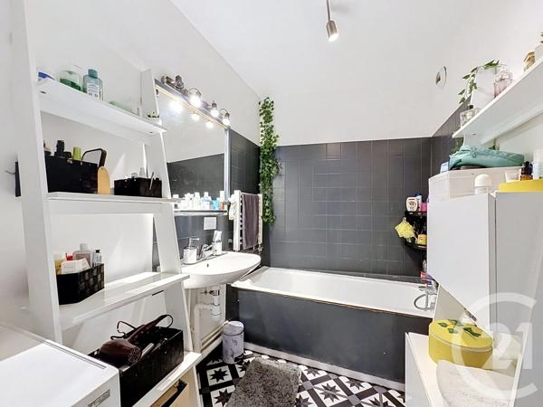 Appartement F5 à vendre  5 pièces - 99,87 m 2   CHARENTON LE PONT  - 94