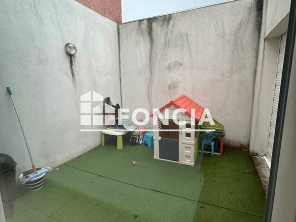 Location Appartement 3 pièces 87.26 m² - CHEMIN DE LA DIANE Rochefort Du Gard 30650