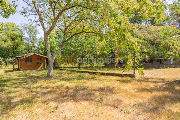 Vente
                Maison84 m² - 5 Pièces -
                    INDRE (44610)