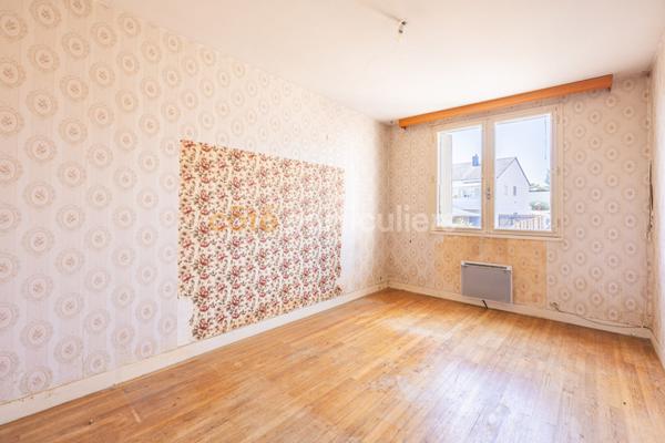 Vente
                Maison84 m² - 5 Pièces -
                    INDRE (44610)