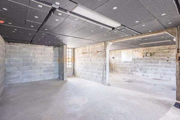 Vente
                Maison84 m² - 5 Pièces -
                    INDRE (44610)