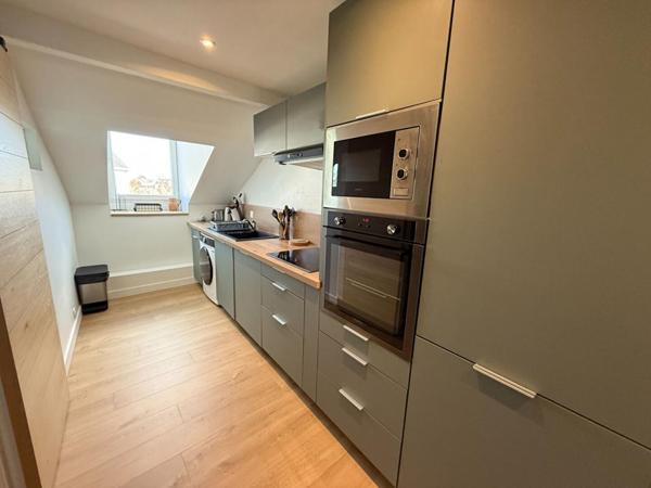 APPARTEMENT T3 EN DUPLEX de 70 M² (87,12 M² au sol), entièrement rénové. Quartier Saint-Patern VANNES