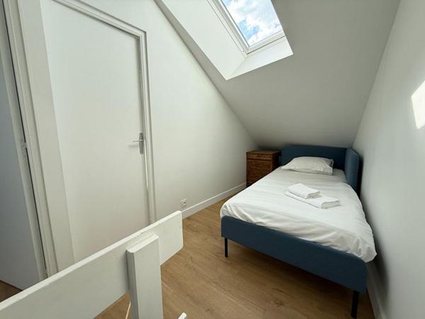 APPARTEMENT T3 EN DUPLEX de 70 M² (87,12 M² au sol), entièrement rénové. Quartier Saint-Patern VANNES