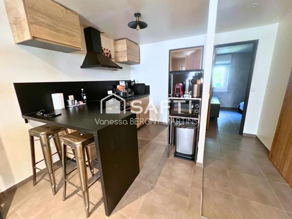 Appartement rénové – 2 pièces – 50 m² – cœur de village de Cogolin