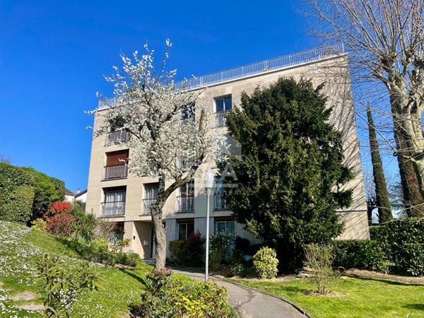 Appartement lumineux à Sèvres Brancas - Fort potentiel d'aménagement
