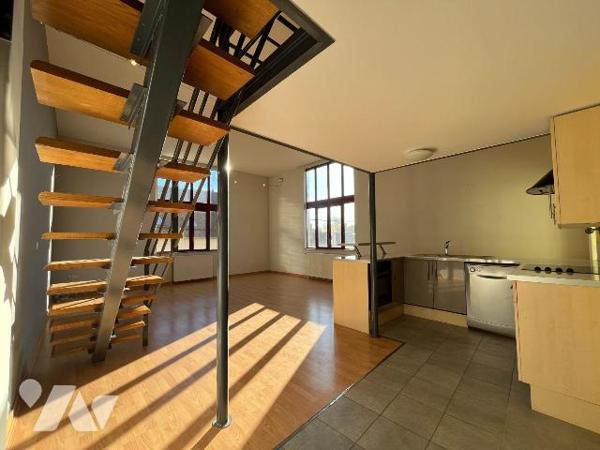Appartement à vendre à Sainte Savine (10300), Aube. Dans bel immeuble bien situé, au 1er étage ...