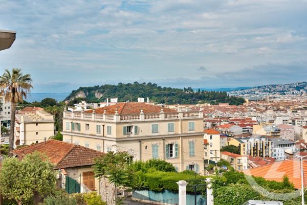 Appartement F3 à vendre  3 pièces - 65,02 m2 NICE - 06