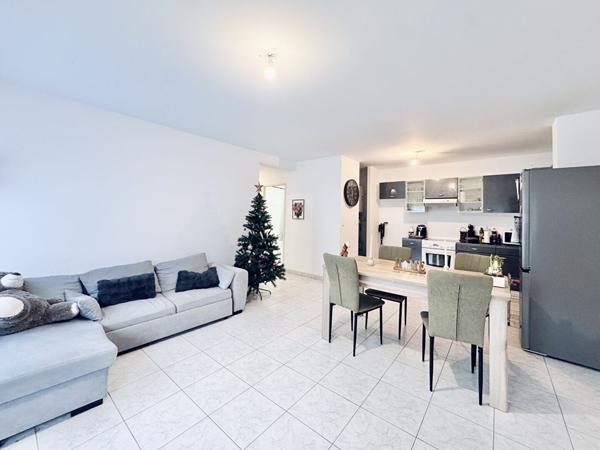 Appartement 2 pièces (50m²) + son parking privé à KANFEN - investissement locatif