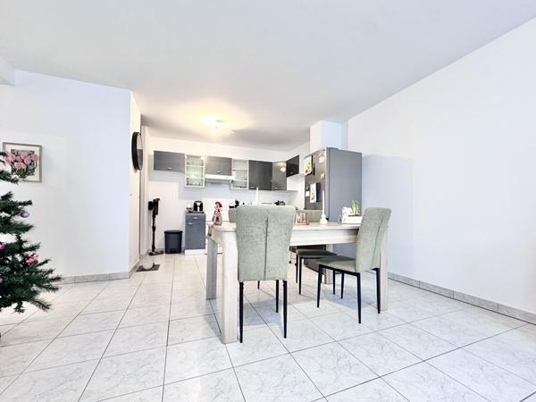 Appartement 2 pièces (50m²) + son parking privé à KANFEN - investissement locatif