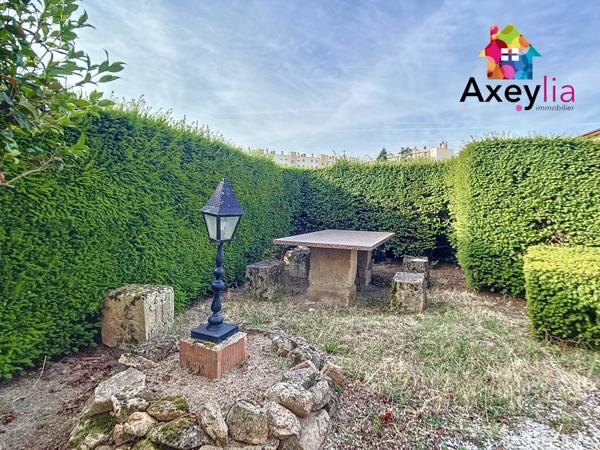 Roanne (42300) A VENDRE - ROANNE - MAISON AVEC 4 CHAMBRES, GARAGE ET TERRAIN