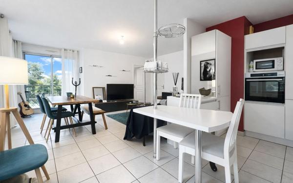 Appartement à vendre    2 pièces • 52,05 m2 Tassin-la-Demi-Lune