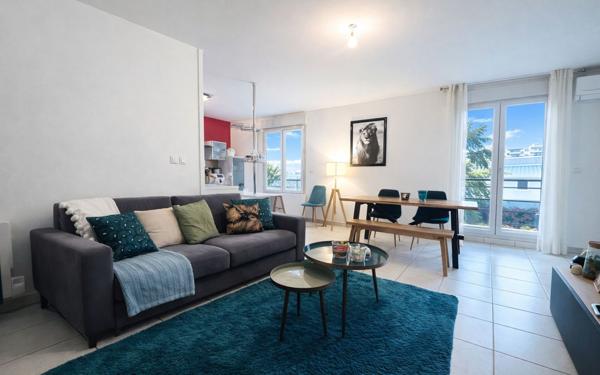 Appartement à vendre    2 pièces • 52,05 m2 Tassin-la-Demi-Lune