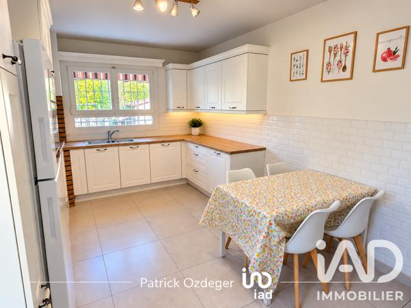 Maison à vendre 6 pièces 145 m² Saint-Brice-sous-Forêt