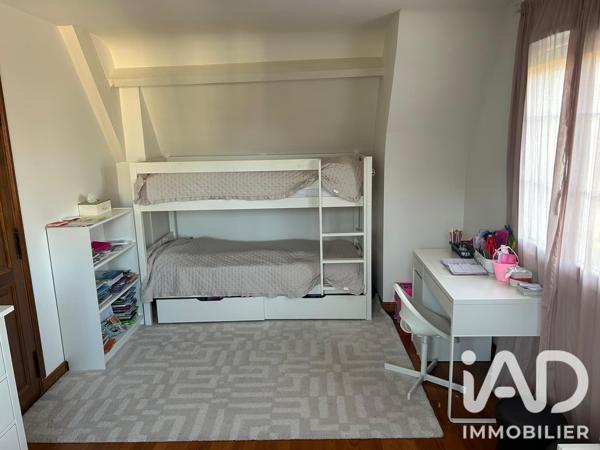 Maison à vendre 6 pièces 145 m² Saint-Brice-sous-Forêt