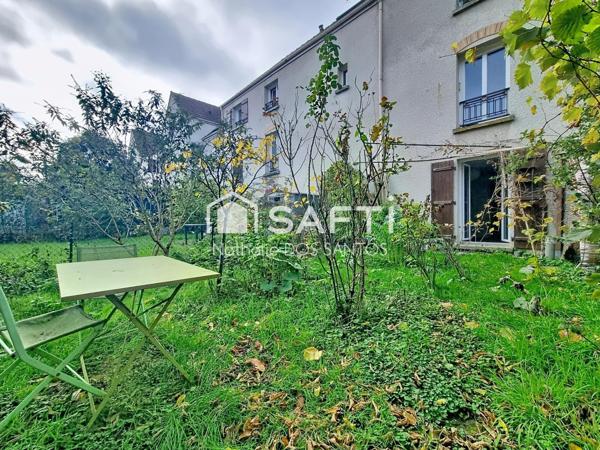 Charmant Studio avec espace chambre et jardin de 64m²