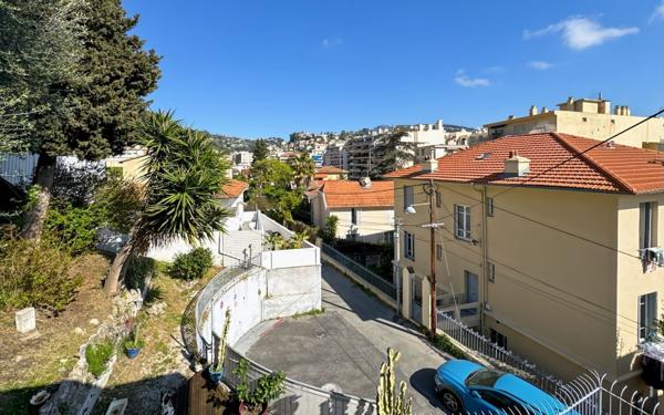 Maison à vendre    4 pièces • 160 m2 Nice