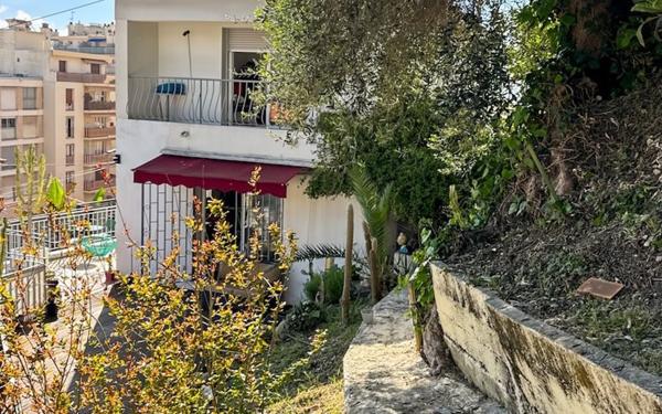 Maison à vendre    4 pièces • 160 m2 Nice