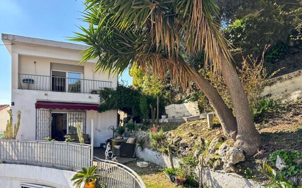 Maison à vendre    4 pièces • 160 m2 Nice