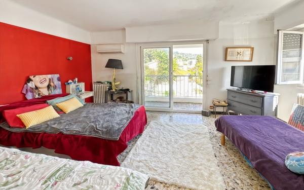 Maison à vendre    4 pièces • 160 m2 Nice