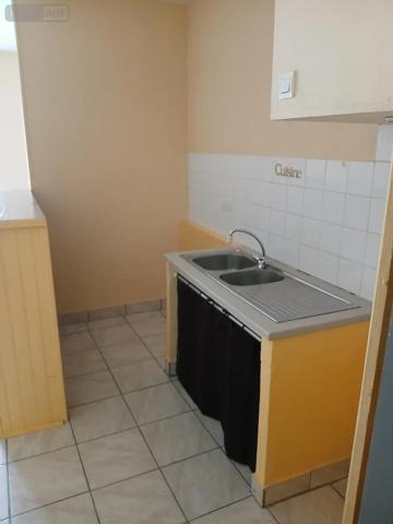 Location - Appartement Saint-Sauveur-le-Vicomte 50390 2 pièces 38 m 2 108 m 2