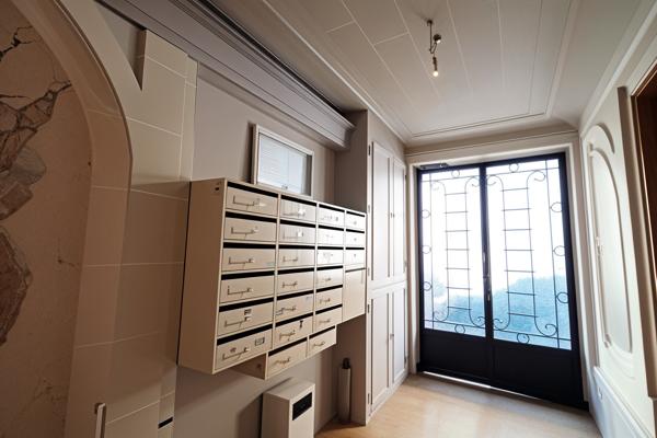 75020 - PARIS - PÈRE LACHAISE - STUDIO 15M2 DERNIER ÉTAGE