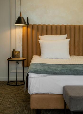 Fonds de commerce hôtel-restaurant avec une activité événementielle.