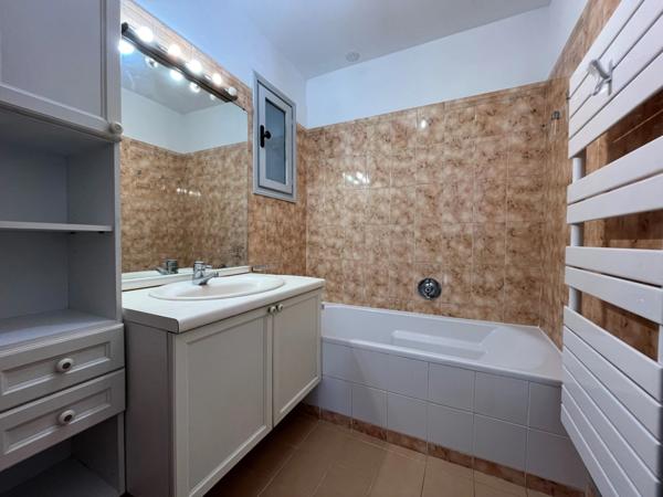 AURIBEAU SUR SIAGNE MAISON 4P 109 M2 GARAGE JARDIN 500 M2