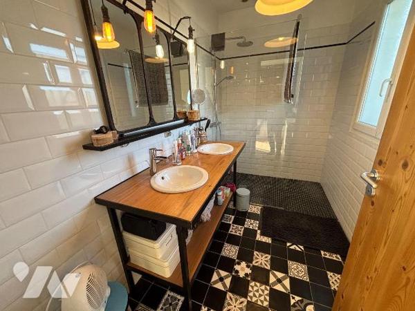 A VENDRE, Gironde, proche Bordeaux, BLANQUEFORT proche du centre et commodités, Belle maison d'...