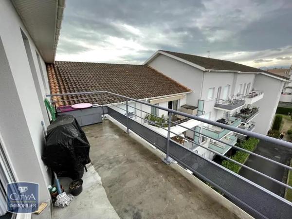 Appartement à louer 2 pièces 47.07m²