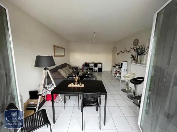 Appartement à louer 2 pièces 47.07m²
