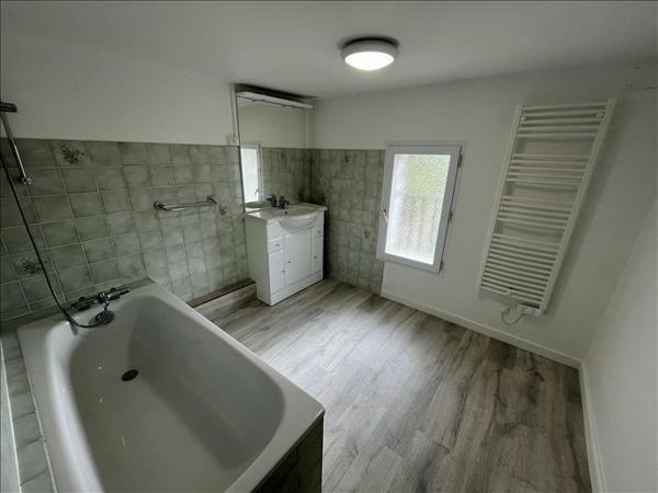 Maison à louer |  LAPOUYADE |  3 pièces | 109 m²